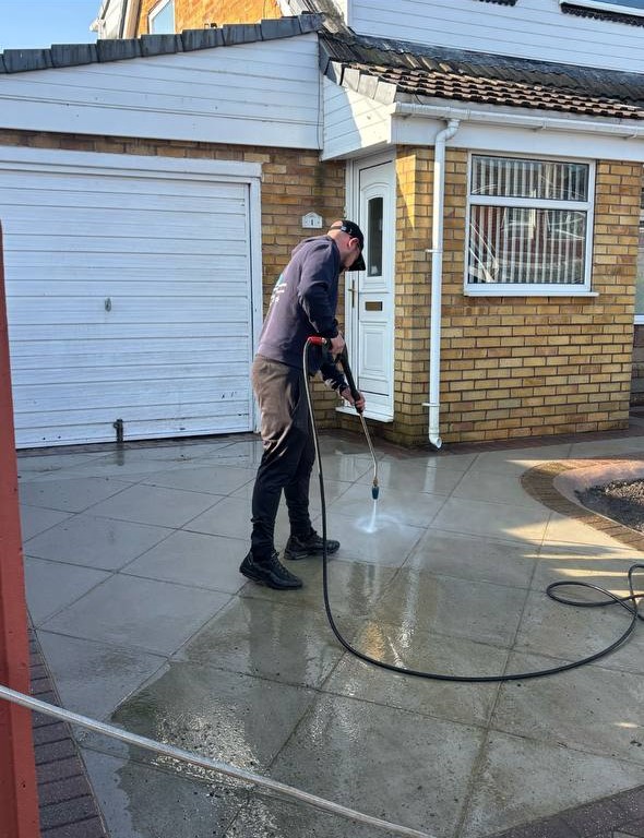 Professional driveway cleaning